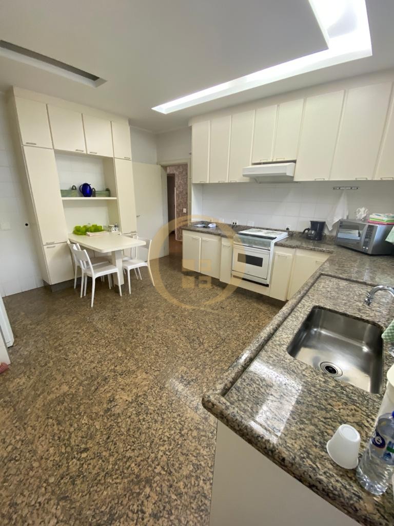 Apartamento-3-dormitorios-Pitangueiras