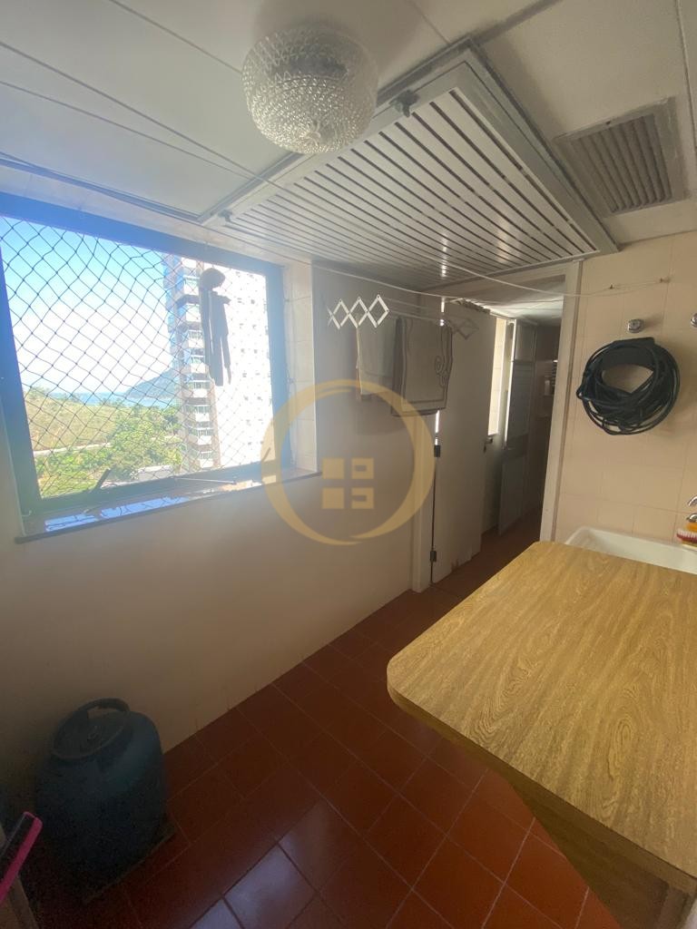 Apartamento Frente ao Mar, Praia das Astúrias, Guarujá - SP