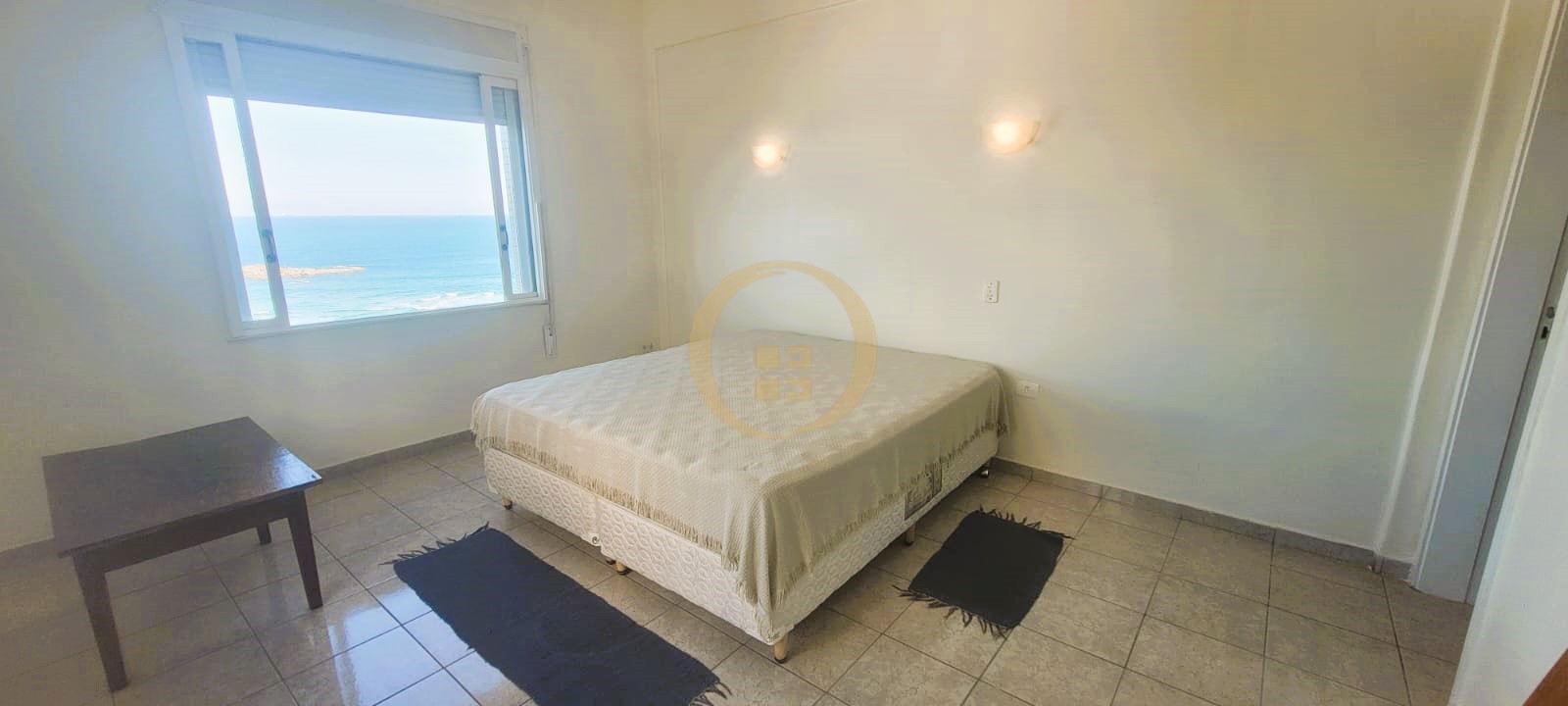 Apartamento Frente ao Mar-3-dormitorios-Pitangueiras