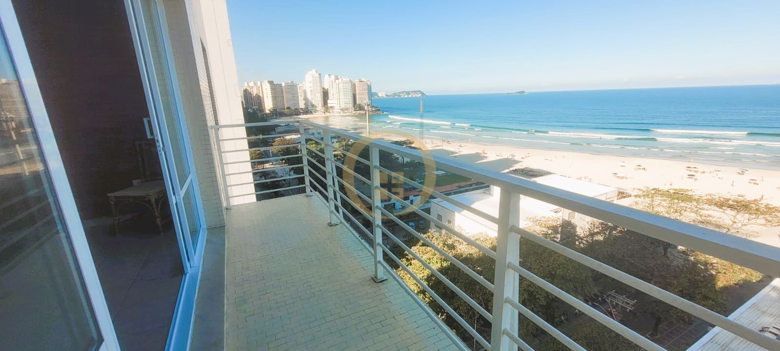 Apartamento Frente ao Mar-3-dormitorios-Pitangueiras