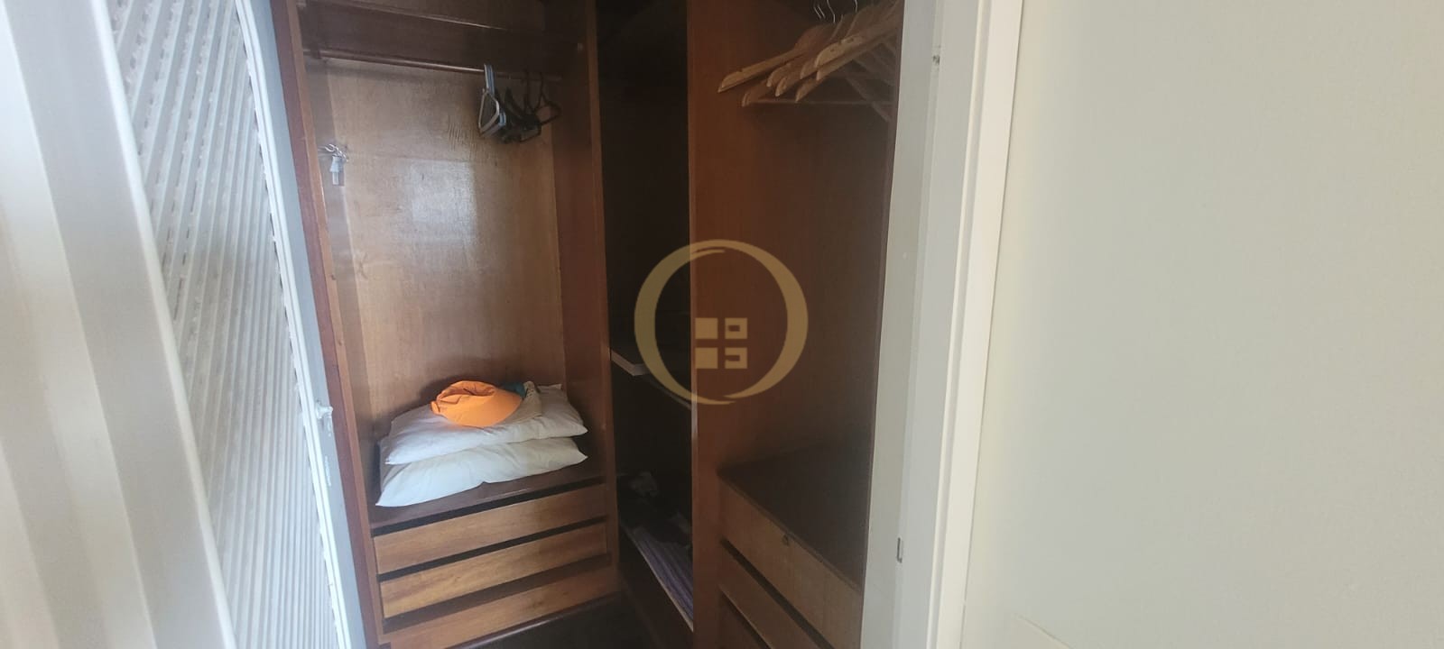 Apartamento Frente ao Mar-3-dormitorios-Pitangueiras