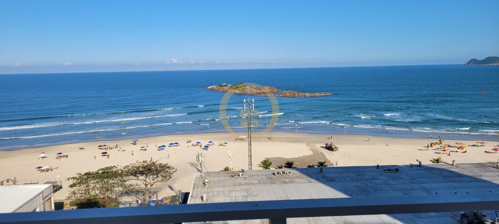 Apartamento Frente ao Mar-3-dormitorios-Pitangueiras