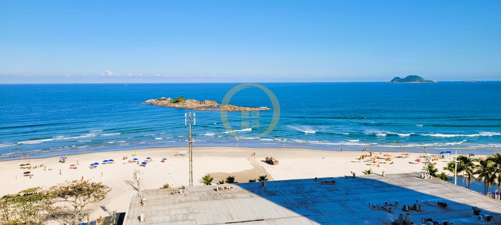 Apartamento Frente ao Mar-3-dormitorios-Pitangueiras