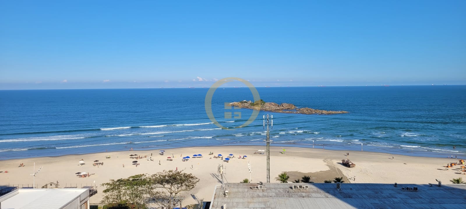 Apartamento Frente ao Mar-3-dormitorios-Pitangueiras