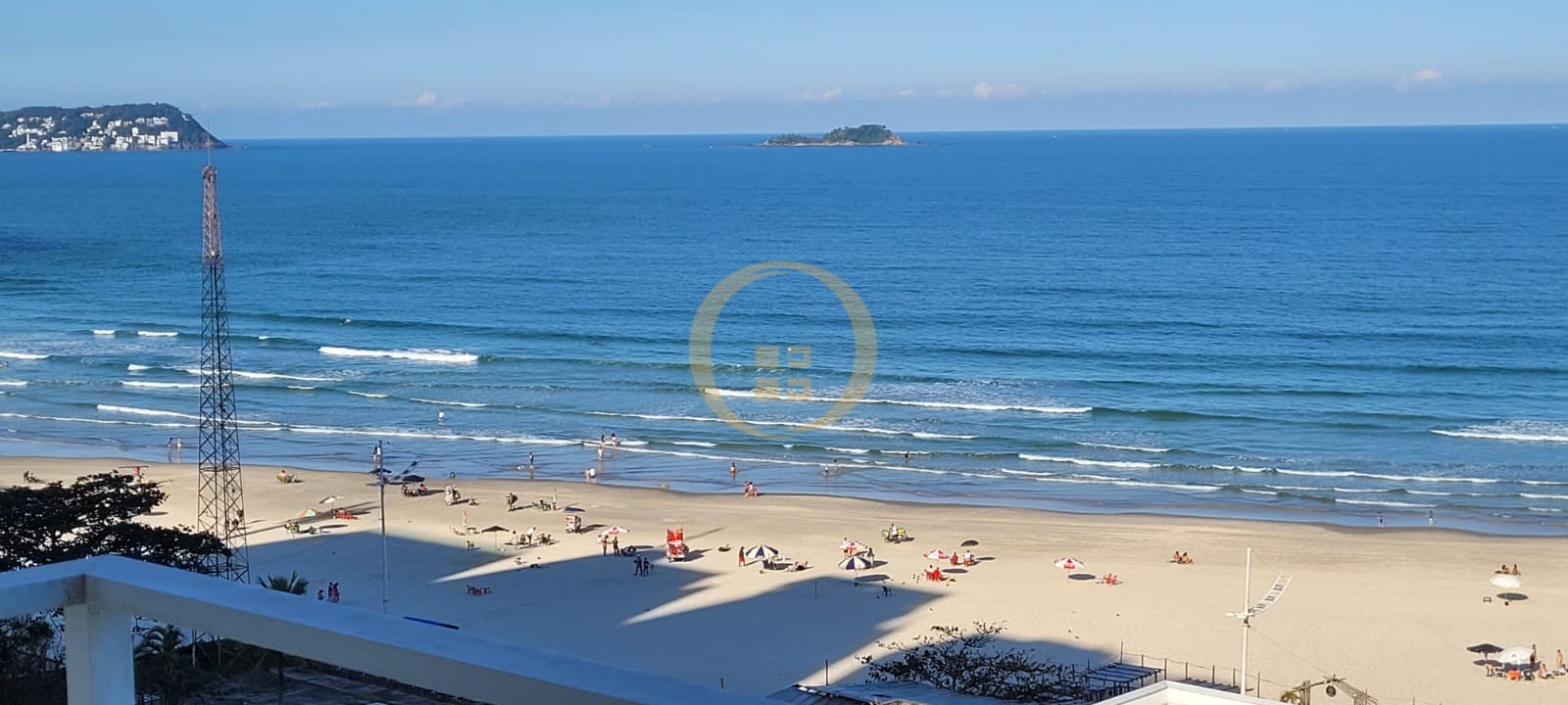Apartamento Frente ao Mar-3-dormitorios-Pitangueiras