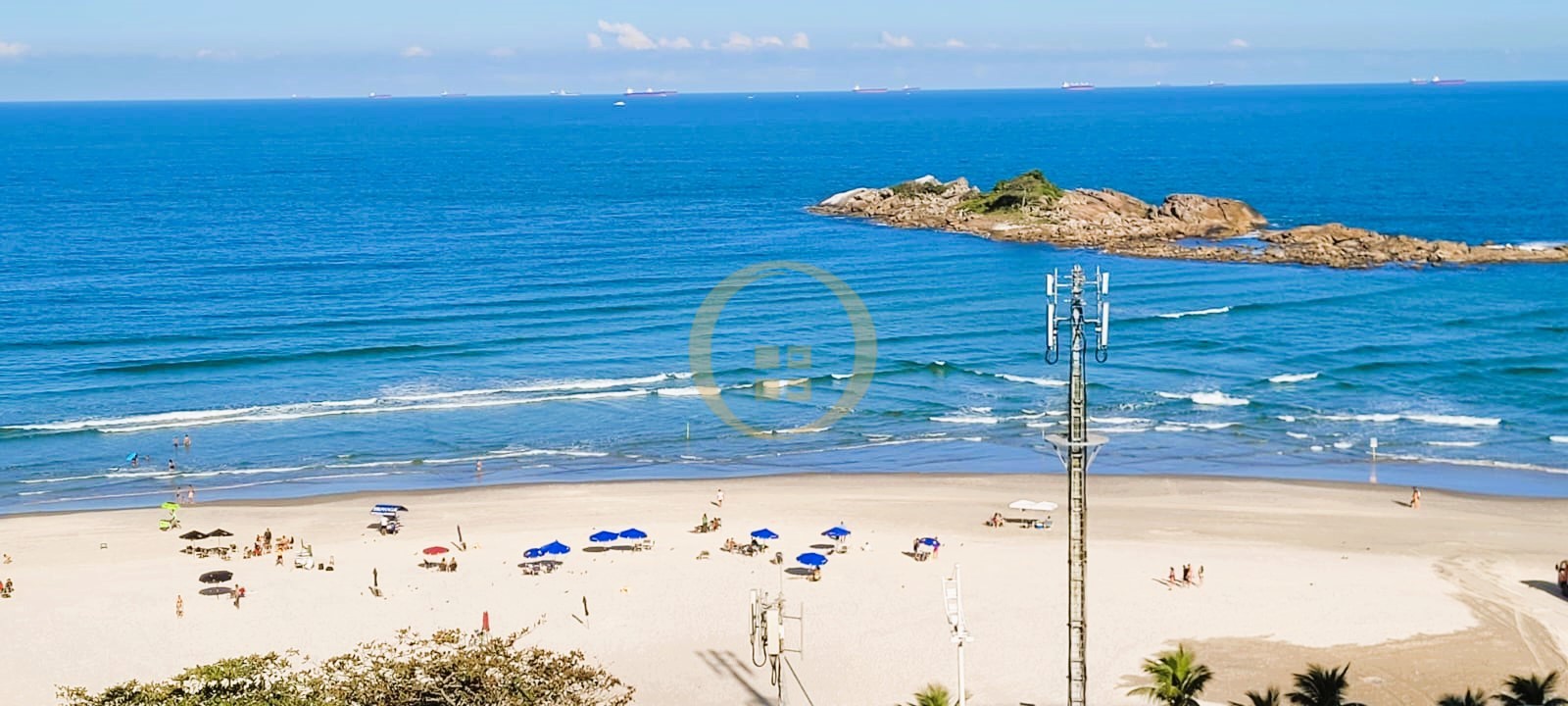 Apartamento Frente ao Mar-3-dormitorios-Pitangueiras