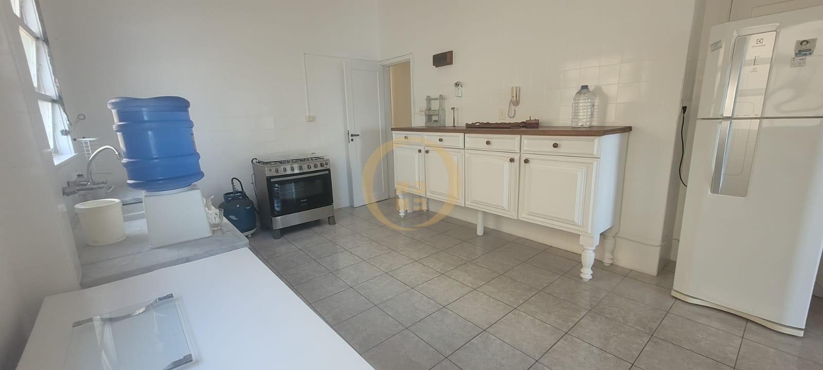 Apartamento Frente ao Mar-3-dormitorios-Pitangueiras