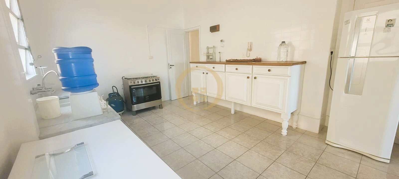 Apartamento Frente ao Mar-3-dormitorios-Pitangueiras