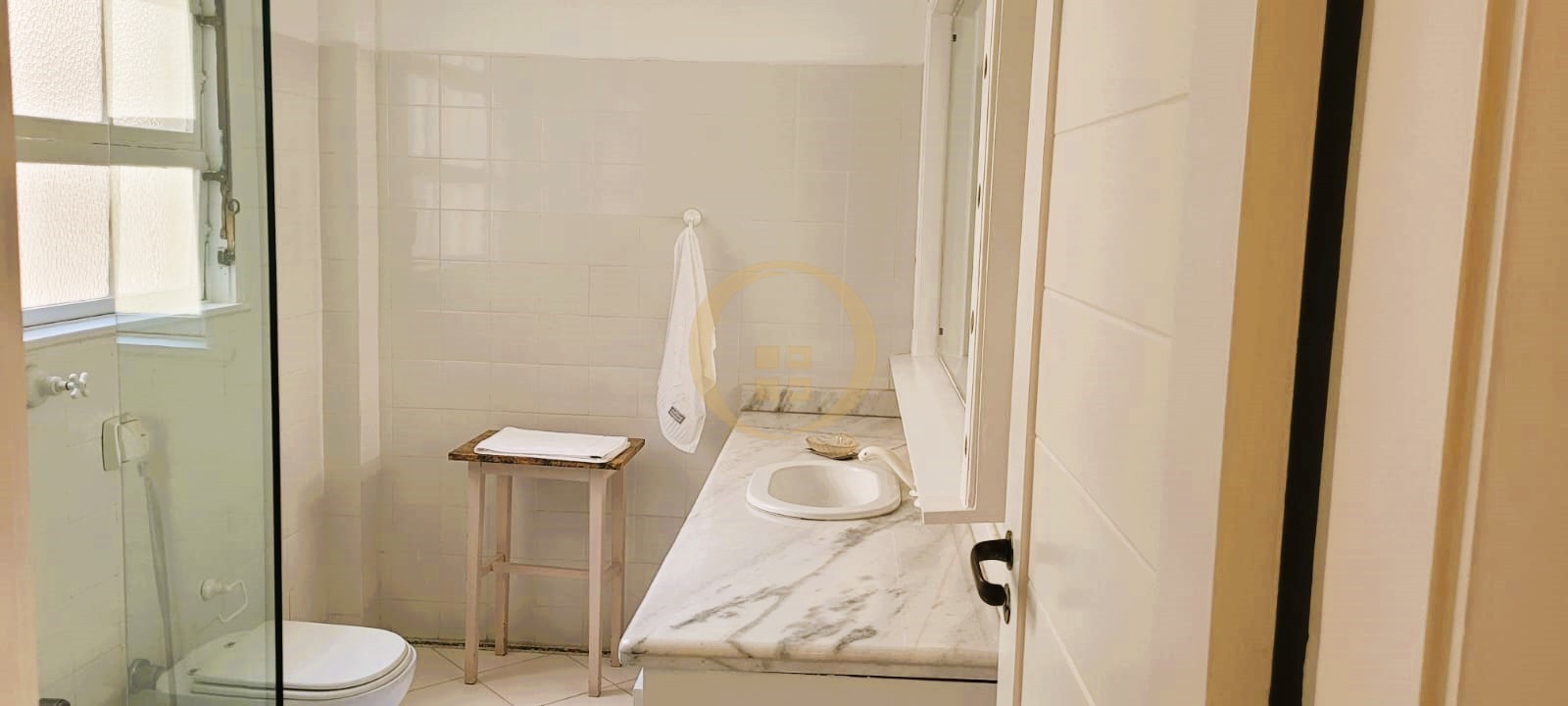 Apartamento Frente ao Mar-3-dormitorios-Pitangueiras