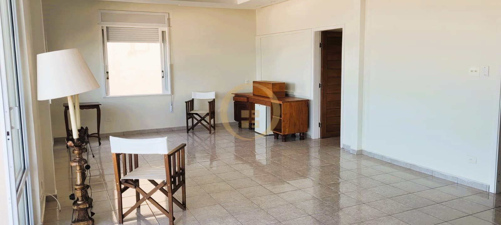 Apartamento Frente ao Mar-3-dormitorios-Pitangueiras