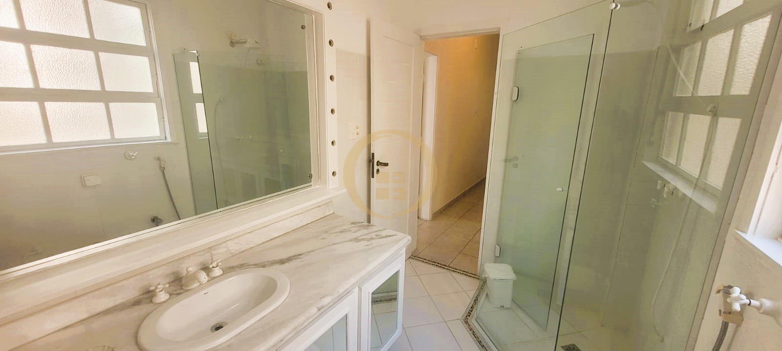 Apartamento Frente ao Mar-3-dormitorios-Pitangueiras