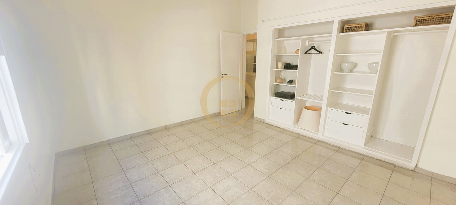 Apartamento Frente ao Mar-3-dormitorios-Pitangueiras