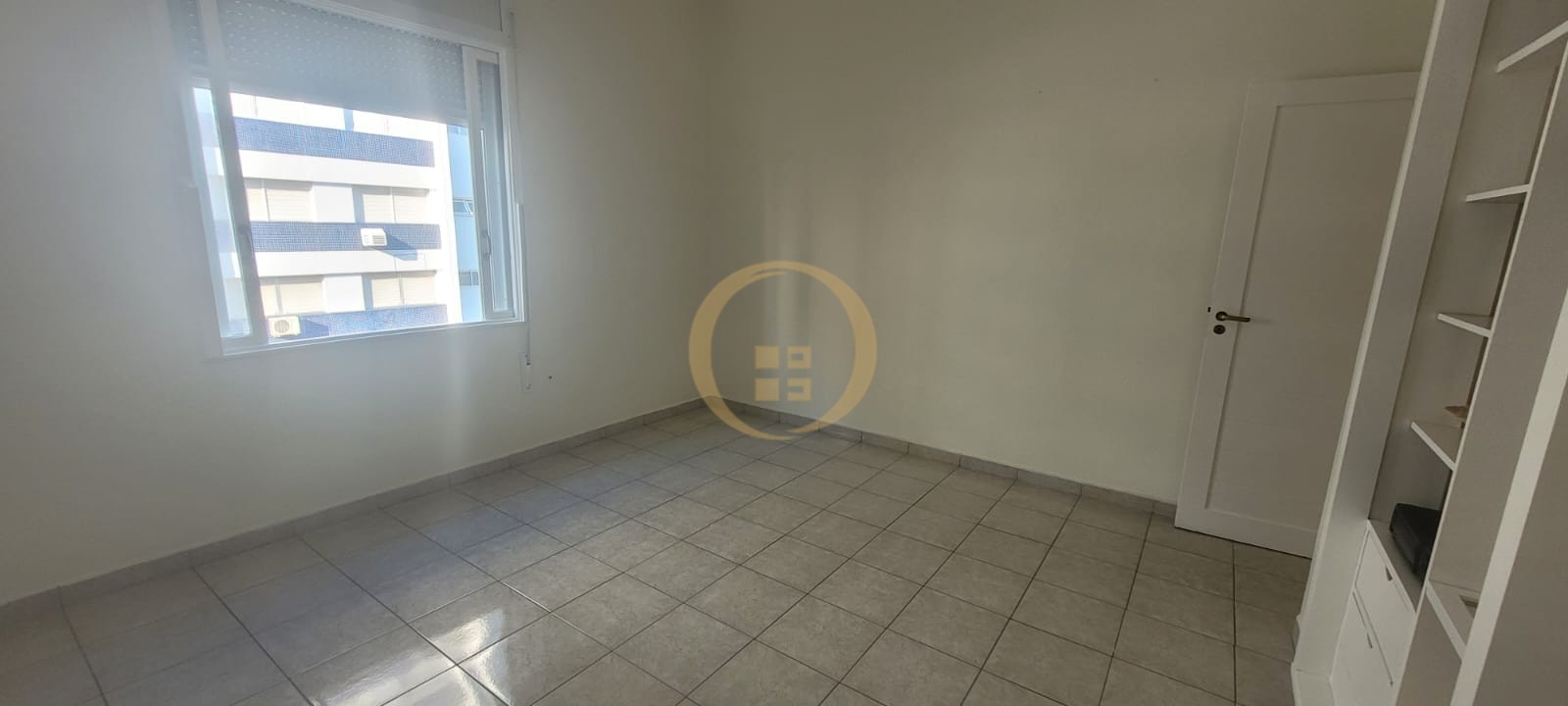 Apartamento Frente ao Mar-3-dormitorios-Pitangueiras