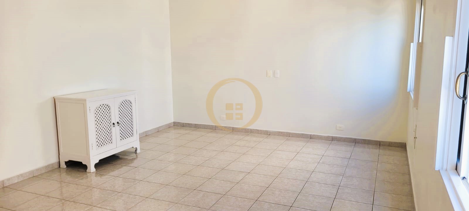 Apartamento Frente ao Mar-3-dormitorios-Pitangueiras