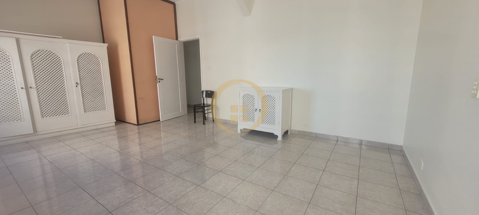 Apartamento Frente ao Mar-3-dormitorios-Pitangueiras