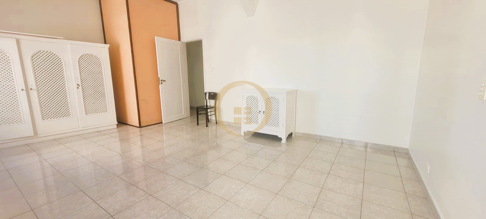 Apartamento Frente ao Mar-3-dormitorios-Pitangueiras