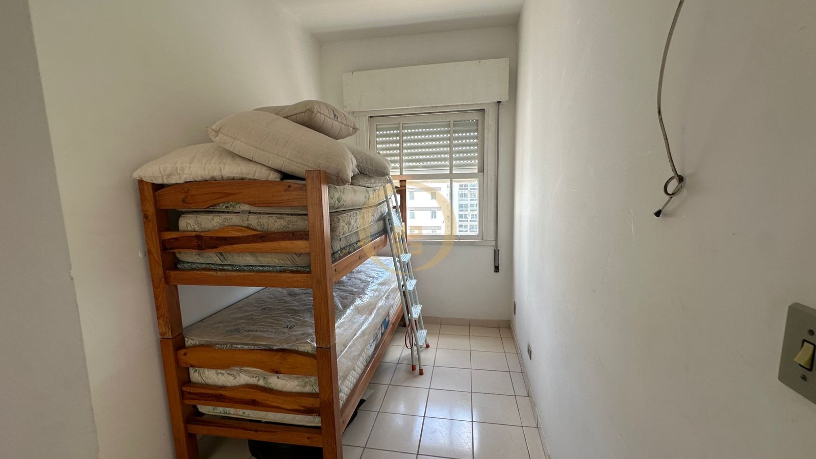 Apartamento Frente ao Mar nas Pitangueiras, Guarujá - SP