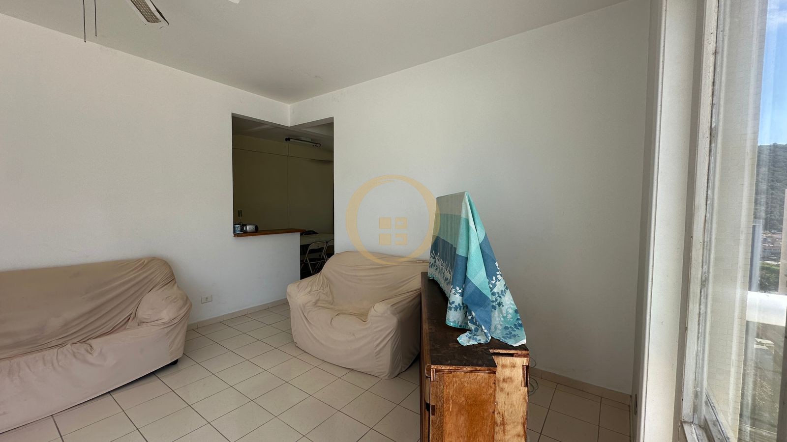 Apartamento Frente ao Mar nas Pitangueiras, Guarujá - SP