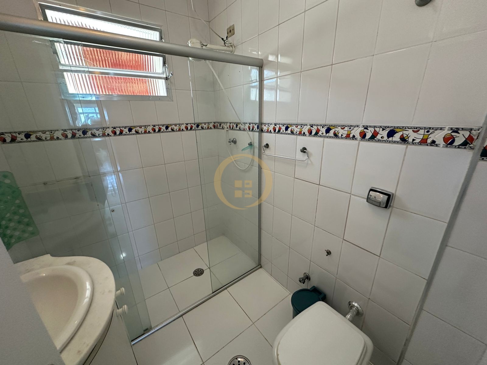 Apartamento Frente ao Mar-3-dormitorios-Pitangueiras
