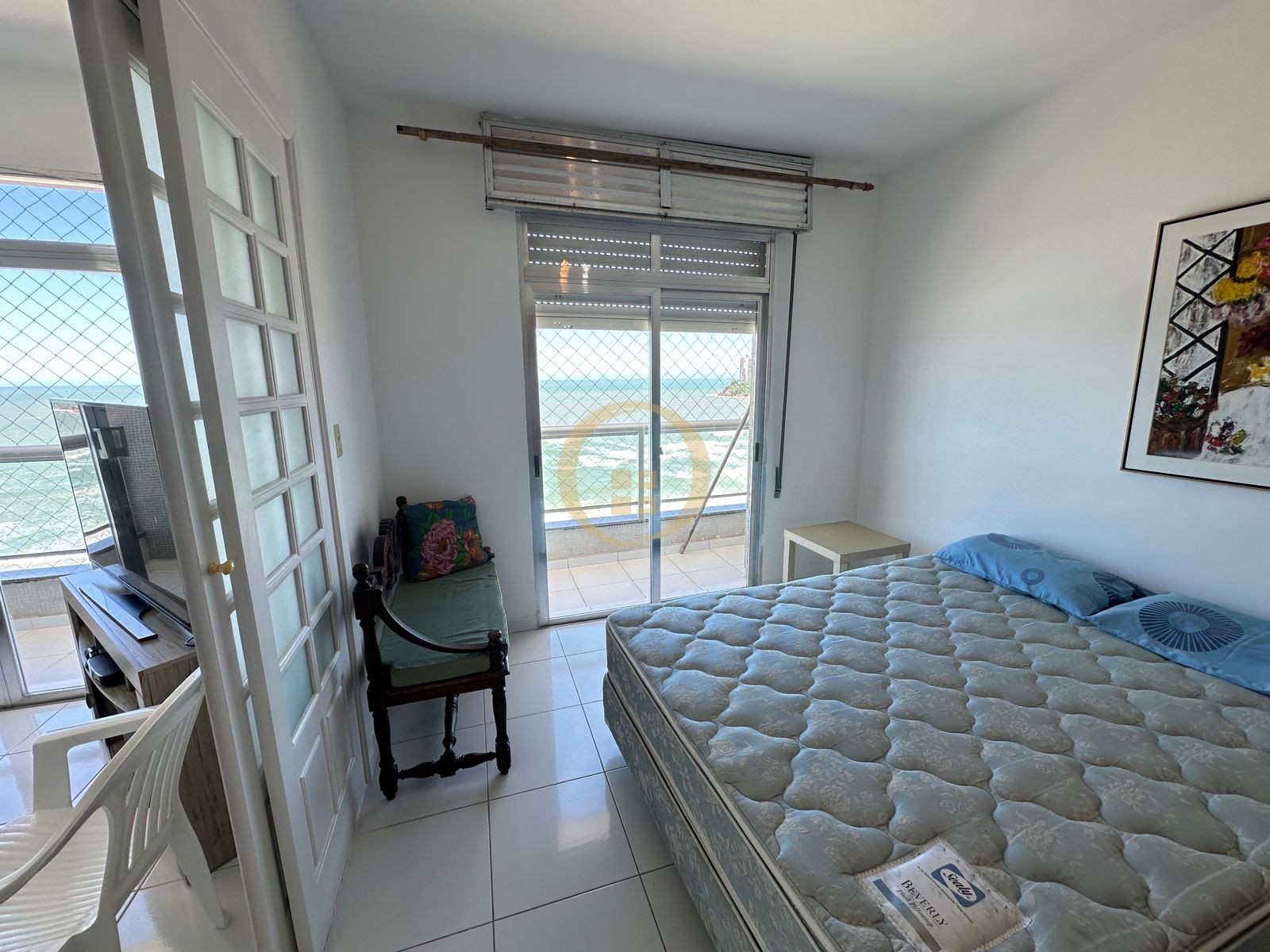 Apartamento Frente ao Mar-3-dormitorios-Pitangueiras
