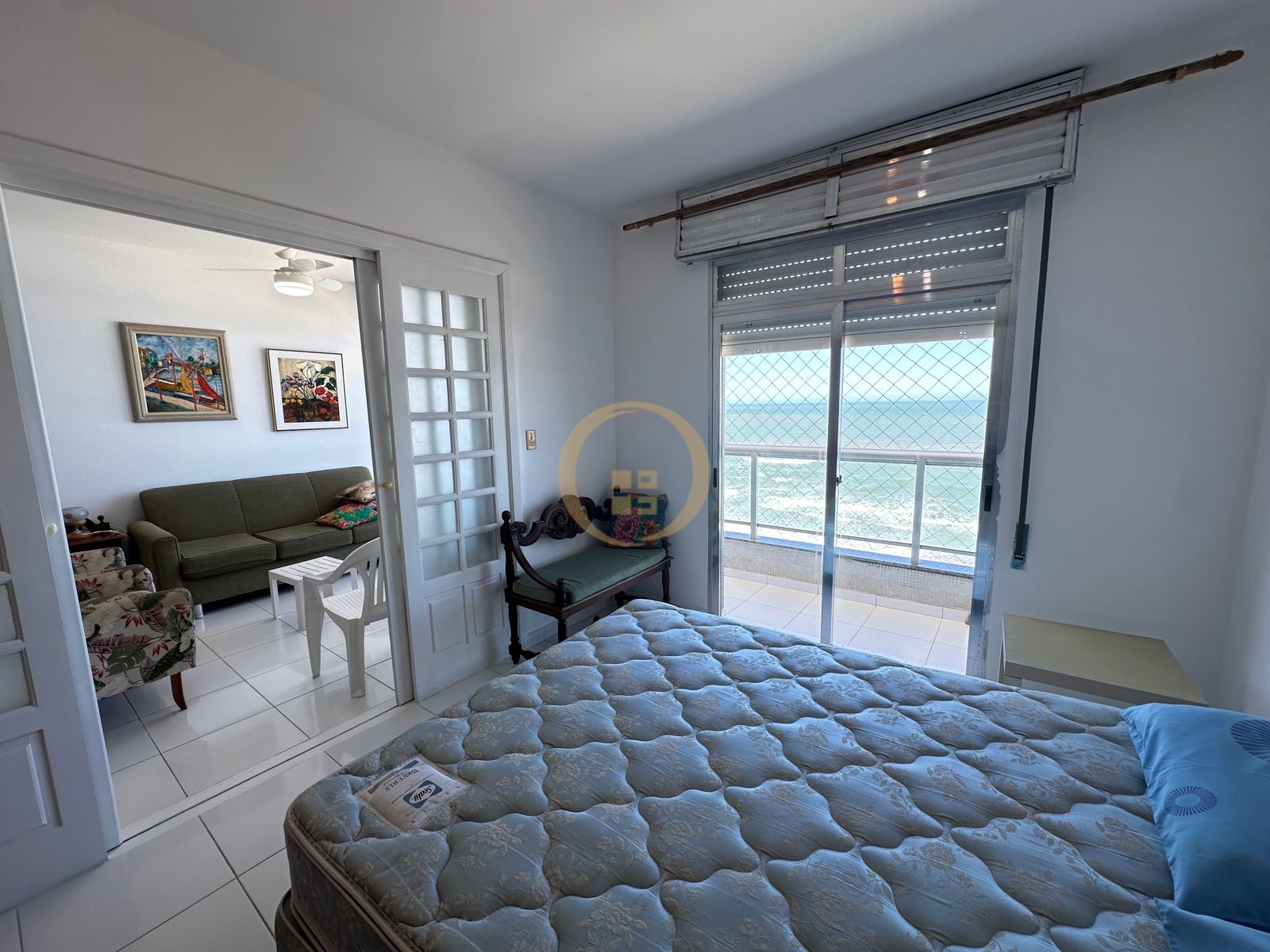 Apartamento Frente ao Mar-3-dormitorios-Pitangueiras
