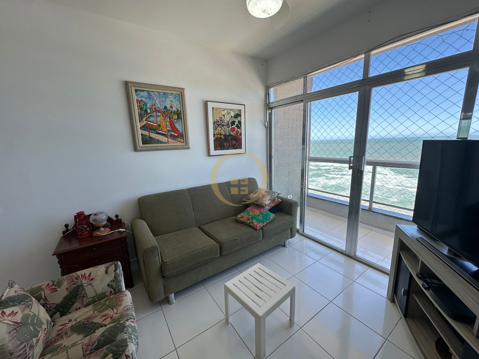 Apartamento Frente ao Mar-3-dormitorios-Pitangueiras
