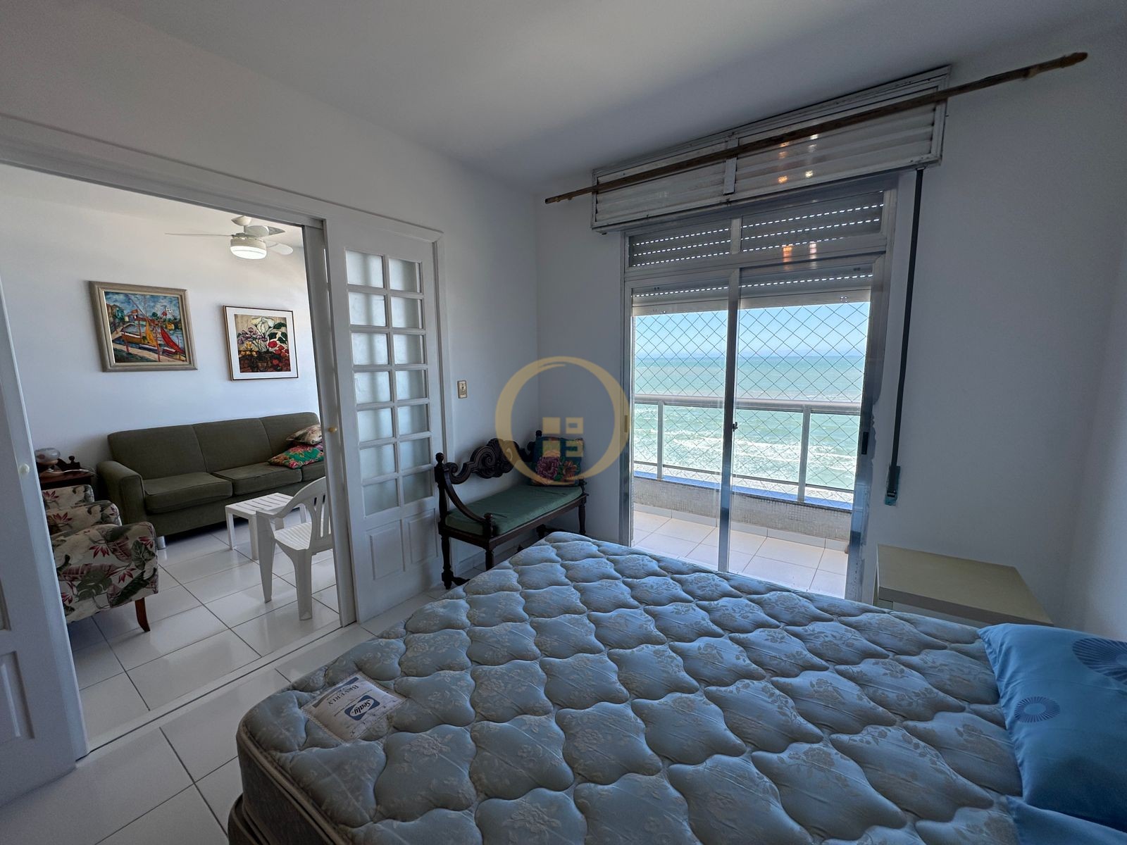 Apartamento Frente ao Mar-3-dormitorios-Pitangueiras